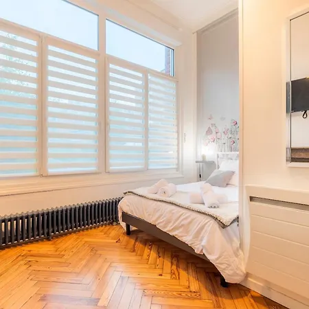 別荘 Le Relais De La Poste 6ch 6 Sdb, 12 Pers Centre Fibre ルーベ