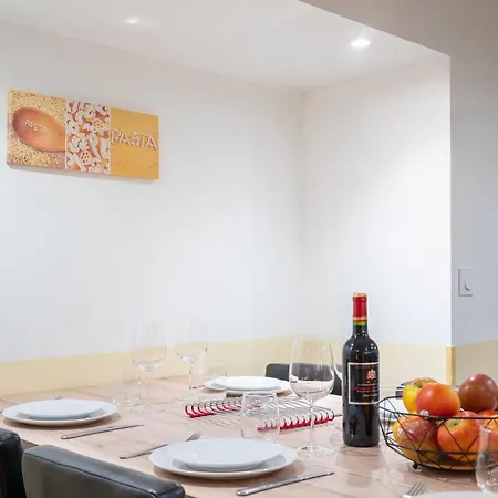Le Relais De La Poste 6ch 6 Sdb, Ideal Professionnels, Centre, Fitness & Babyfoot רובייש