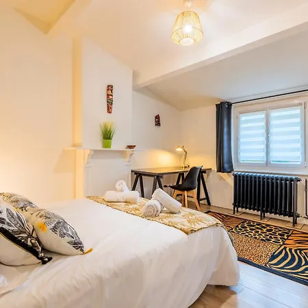 Le Relais De La Poste 6ch 6 Sdb, Ideal Professionnels, Centre, Fitness & Babyfoot בית נופש רובייש