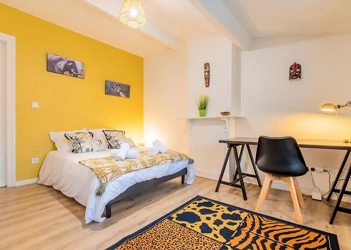 Le Relais De La Poste 6ch 6 Sdb, 12 Pers Centre Fibre Hébergement de vacances Roubaix